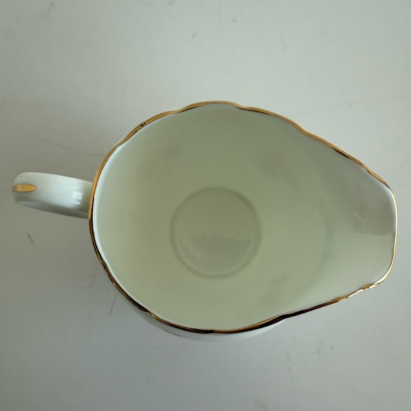 Vtg Royal Adderley Fine BoneChina Creamer + Open Sugar Bowl Floral Gold Trim - Picture 6 of 13